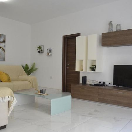 Lorenza Letting Apartment Marsaxlokk Exterior foto