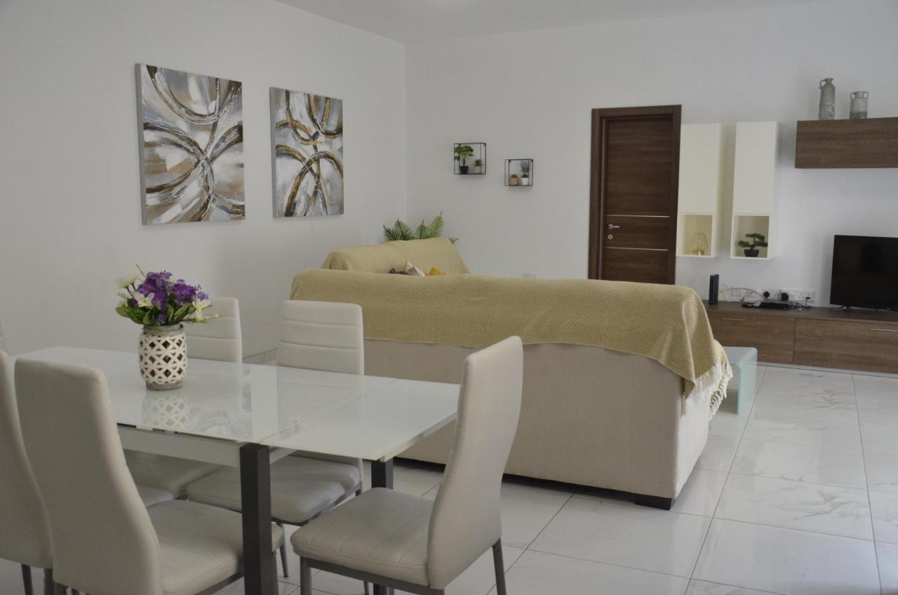Lorenza Letting Apartment Marsaxlokk Exterior foto