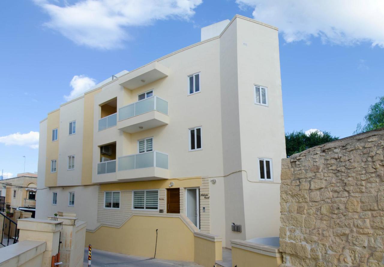 Lorenza Letting Apartment Marsaxlokk Exterior foto